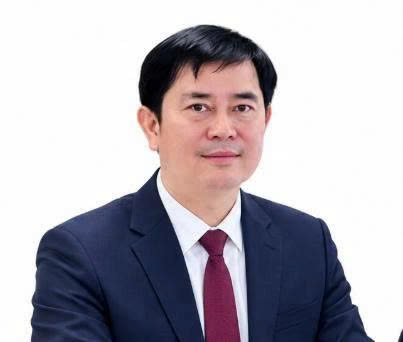 Ông Trần Tiến Dũng